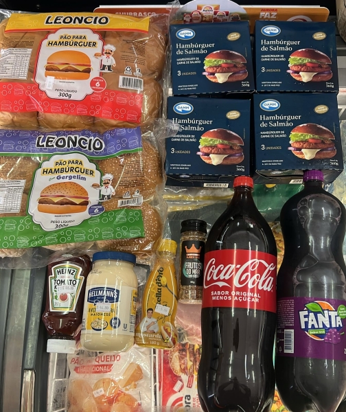 Kit lanche hambúrguer 28/04/25